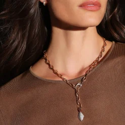 GARNETT 18K GOLD AND DIAMOND SMALL OVAL LINK NECKLACE