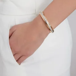 GRANT 18K GOLD AND DIAMOND ANGLED BANGLE BRACELET