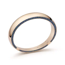 LYTTON 18K GOLD AND BLUE SAPPHIRE EDGE BOMBE BANGLE BRACELET