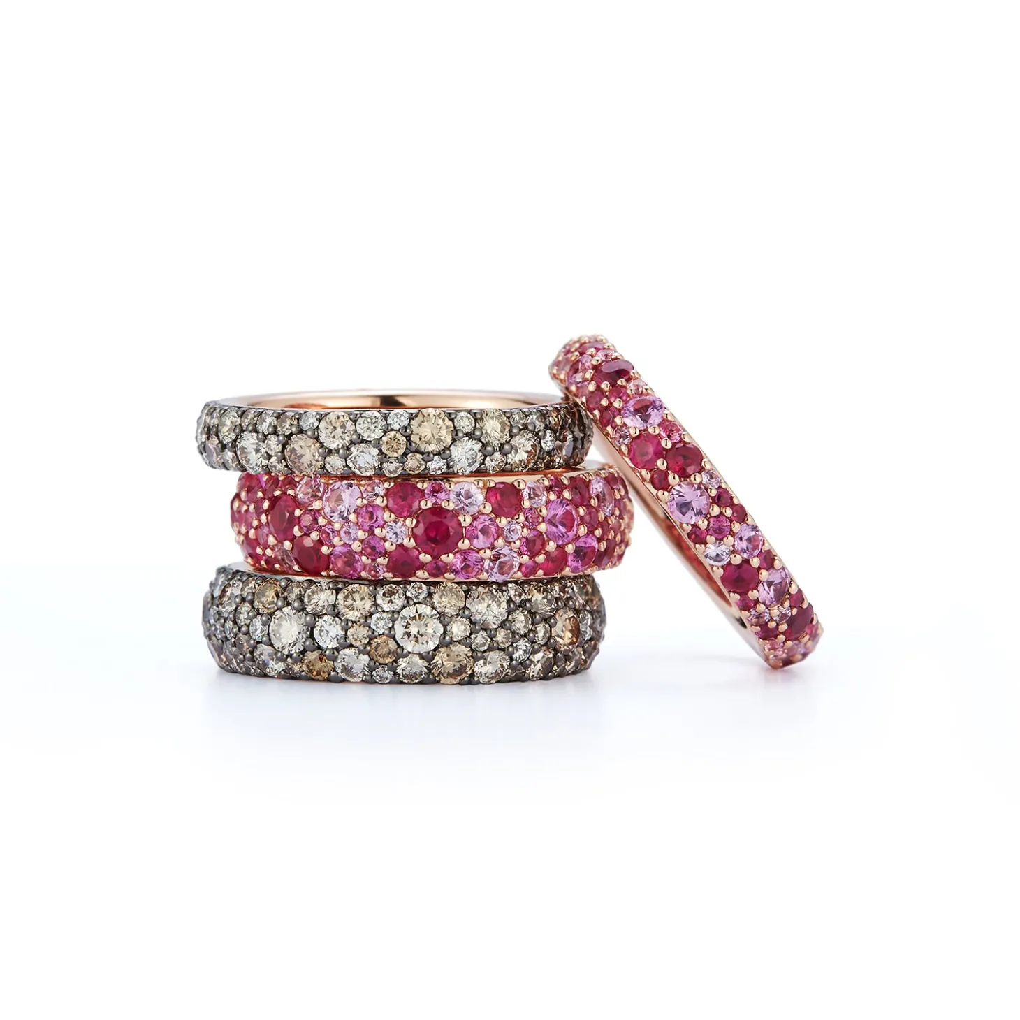 OC X WF 18K GOLD AND CHAMPAGNE DIAMOND BAND RING