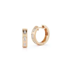 OTTOLINE 18K 3 BAGUETTE DIAMOND HUGGIE