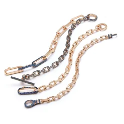 SAXON 18K GOLD CHAIN LINK BRACELET WITH ELONGATED BLUE SAPPHIRE LINK CLASP
