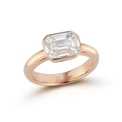 THOBY 18K GOLD ILLUSION SET DIAMOND EAST WEST EMERALD CUT RING